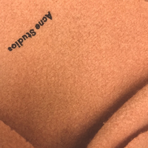 Acne Studios Villy Textured Logo Scarf - Picture 2 of 6